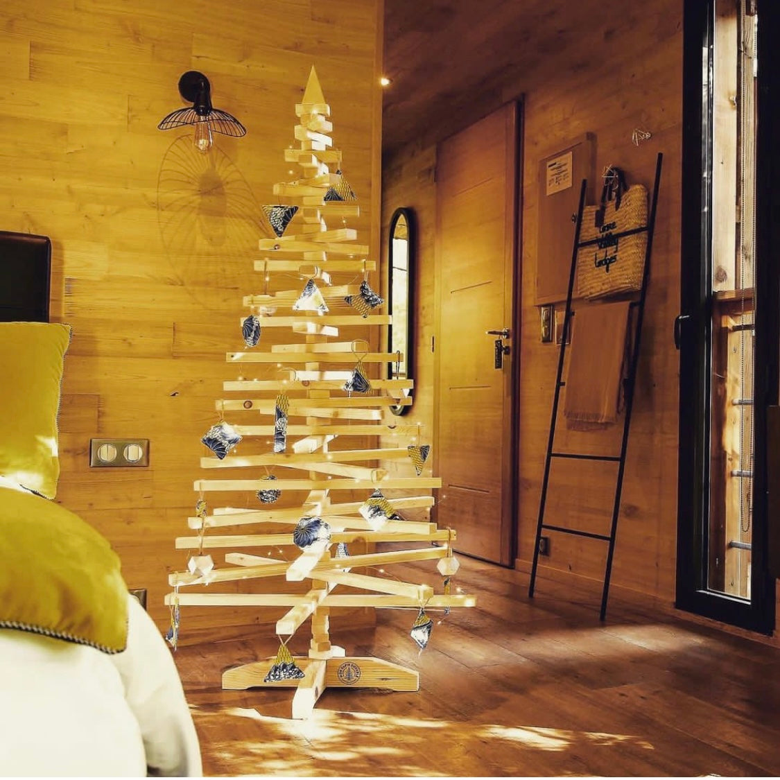 Sapin de Noël en Bois naturel 100% Français - Durable